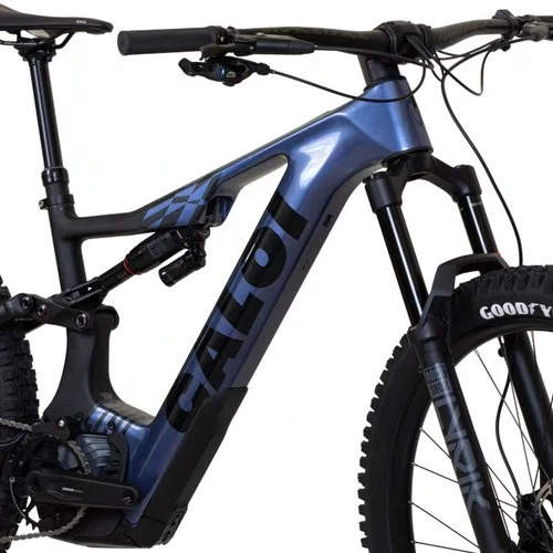 BICICLETA CALOI E-VIBE PEAK CARBON