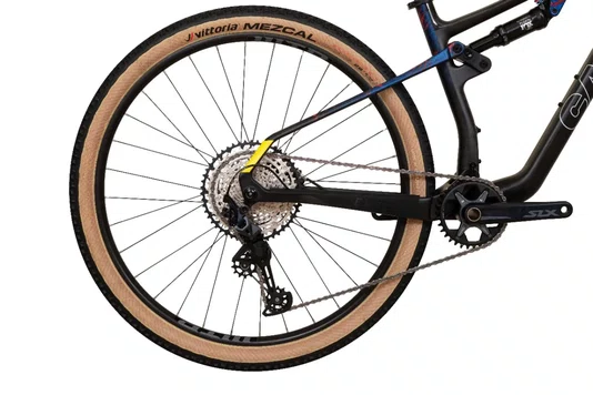 BICICLETA MTB CALOI CARBON FS TEAM SLX