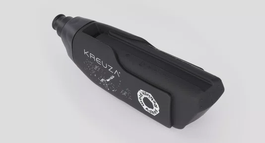 CARAMANHOLA SLICE AERO KREUZA 620ML PRETA