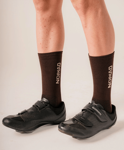MEIA CICLISMO NOMAD RACING APEX COMPRESSÃO MARROM