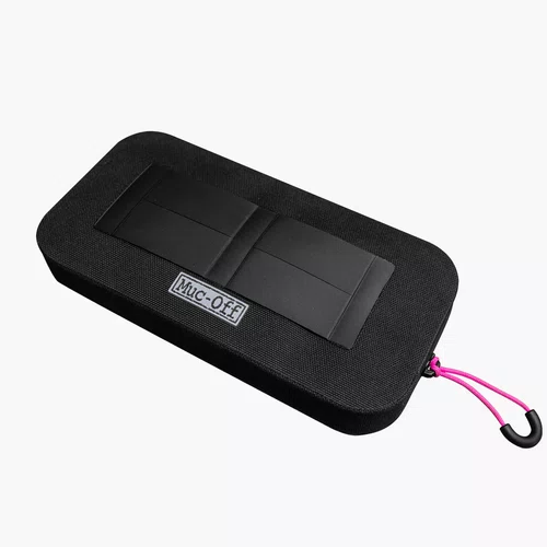 MUC OFF WATERPROOF ESSENTIALS CASE — CARTEIRA IMPERMEÁVEL