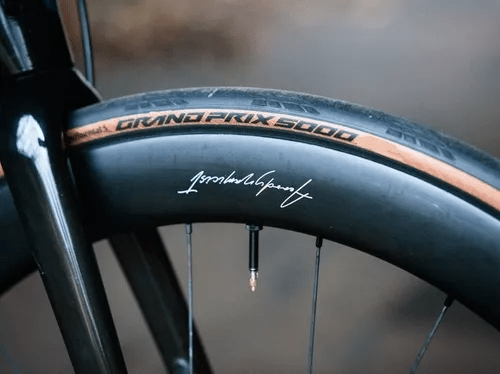 PNEU 700X28 CONTINENTAL GRAND PRIX 5000 KEVLAR 330 TPI SPEED