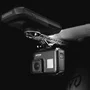 SUPORTE FRONTAL PARA GPS SAMASSI TITÂNIO 3D UNIVERSAL CURTO 